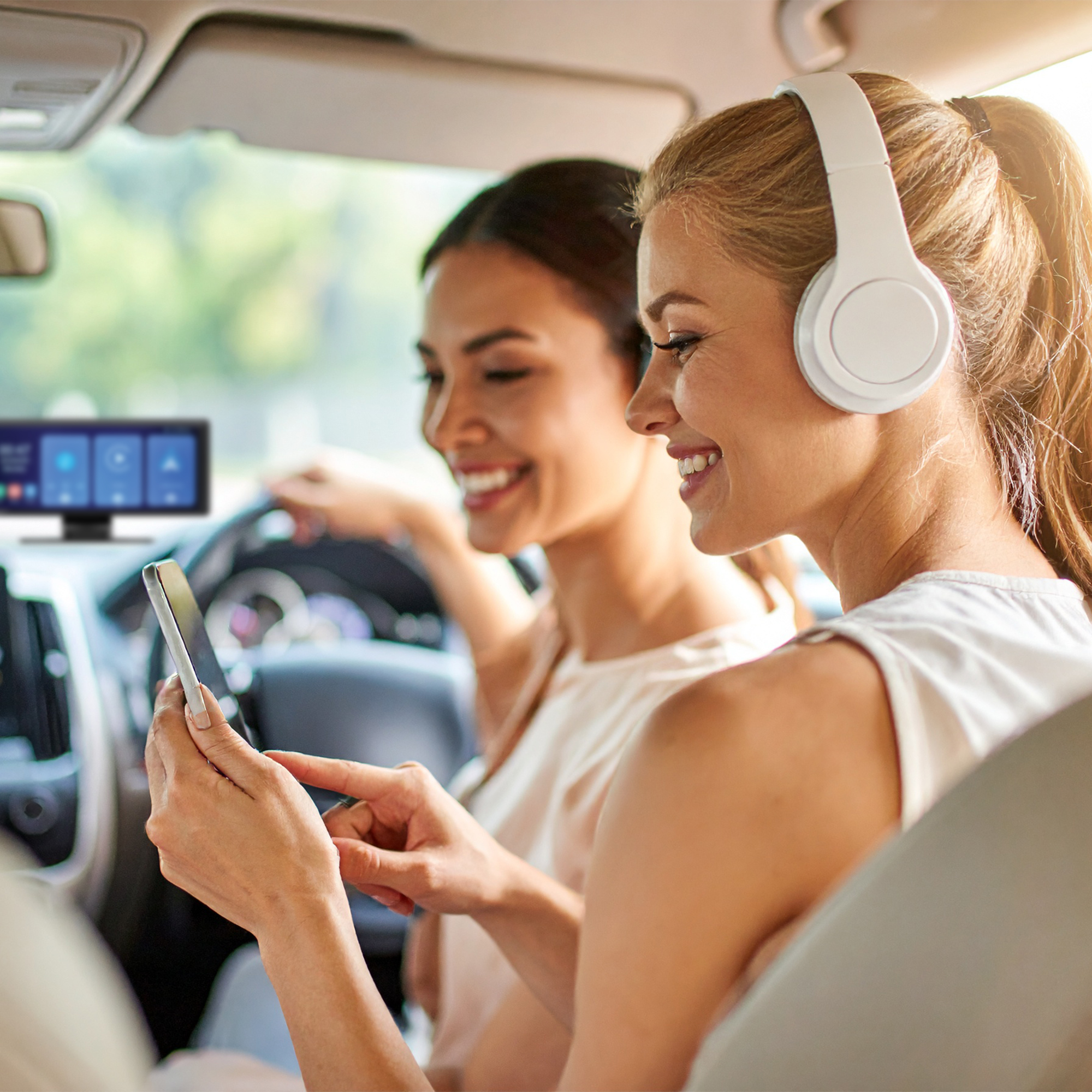 Автомобилен монитор PNI L1026 10.26 инча, безжичен Carplay