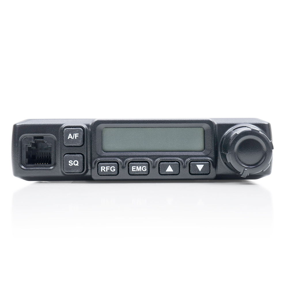 Statie radio CB PNI Escort HP 6500, multistandard, 4W, AM-FM, 12V, ASQ, RF Gain, mufa de bricheta inclusa AM/FM comutati doar in banda EU - 7 | YEO