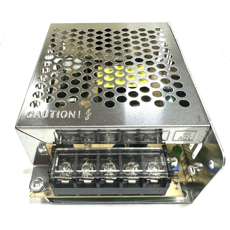 Reliable and efficient voltage source